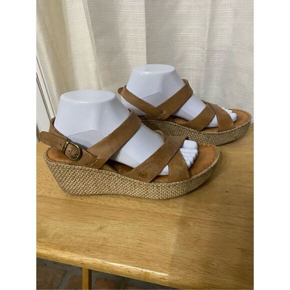 BORN leather strappy wedge sandals size 9 - Picture 1 of 16